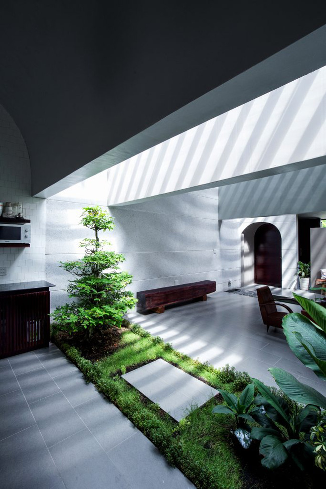 Ngôi nhà 200m² lấy cảm hứng thiết kế từ hang Sơn Đoòng ở Vĩnh Long nổi bật trên báo Mỹ - Ảnh 9.