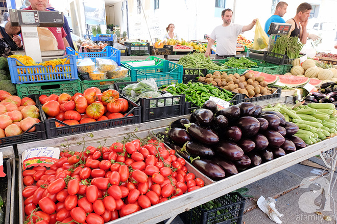 Trải nghiệm của cô gái Việt trên đất Ý: đi chợ nông dân mua rau quả, được khuyến mại niềm vui - Ảnh 5.