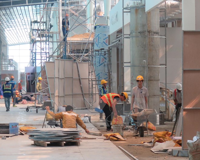 Quảng Ninh: 7 người bị thương trong vụ thang m&aacute;y bị đứt c&aacute;p  - Ảnh 1.