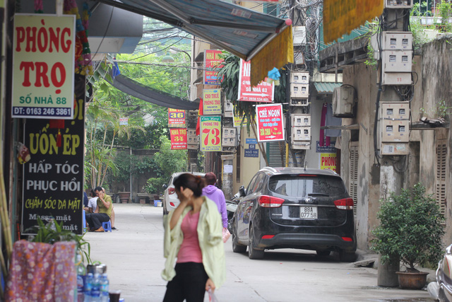 Chồng chăm vợ ung thư tuyến giáp phát hiện mình bị ung thư gan và vô số chuyện buồn xóm trọ bệnh viện K - Ảnh 1.