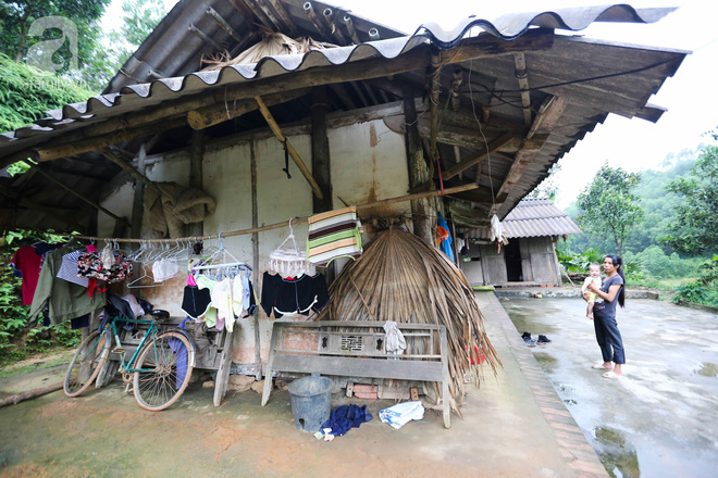 Vợ sinh con rồi bỏ đi biệt tích, ông mù chăm con ngây dại mấy chục năm, giờ thêm cả cháu ngoại chửa hoang - Ảnh 1.