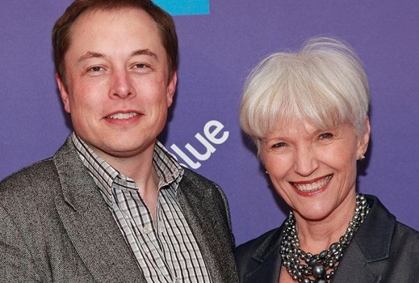 Cách truyền cảm hứng làm giàu cho con của mẹ tỷ phú Elon Musk - Ảnh 1.