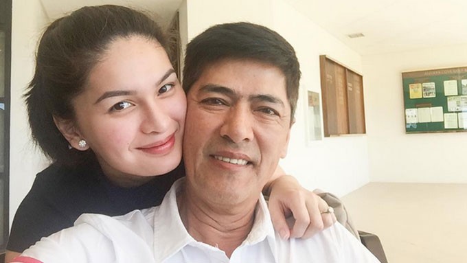 Cái kết bất ngờ cho người đẹp bất chấp thị phi lấy chồng hơn... 34 tuổi đã  li dị và có con riêng