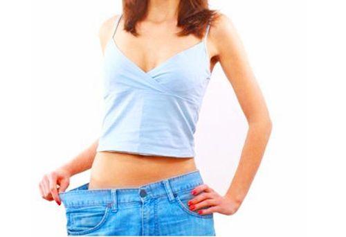 Mới 21 tuổi, cô gái trẻ đã mãn kinh vì giảm cân quá độ - Ảnh 1.