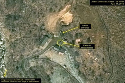 Đài truyền hình Nhật Bản: Sập hầm tại bãi thử hạt nhân của Triều Tiên, 200 người có thể đã chết - Ảnh 1.