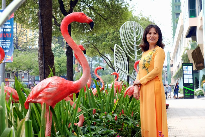 Khai trương Vườn Thần Thoại Hồng Lạc khủng, cao ốc bị đồn “ma ám” ở Sài Gòn nhộn nhịp khách trở lại - Ảnh 13.