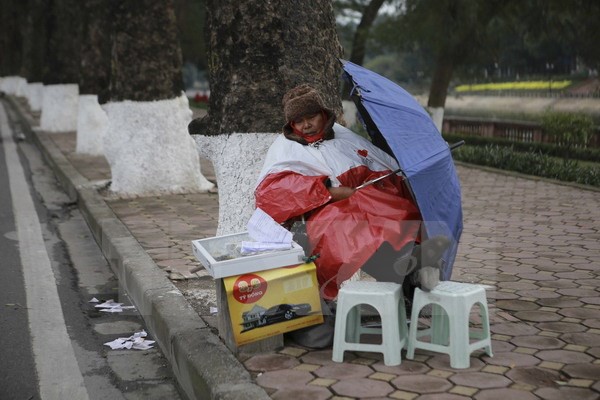 Không khí lạnh tiếp tục tăng cường, Hà Nội có mưa trong sáng nay - Ảnh 1.