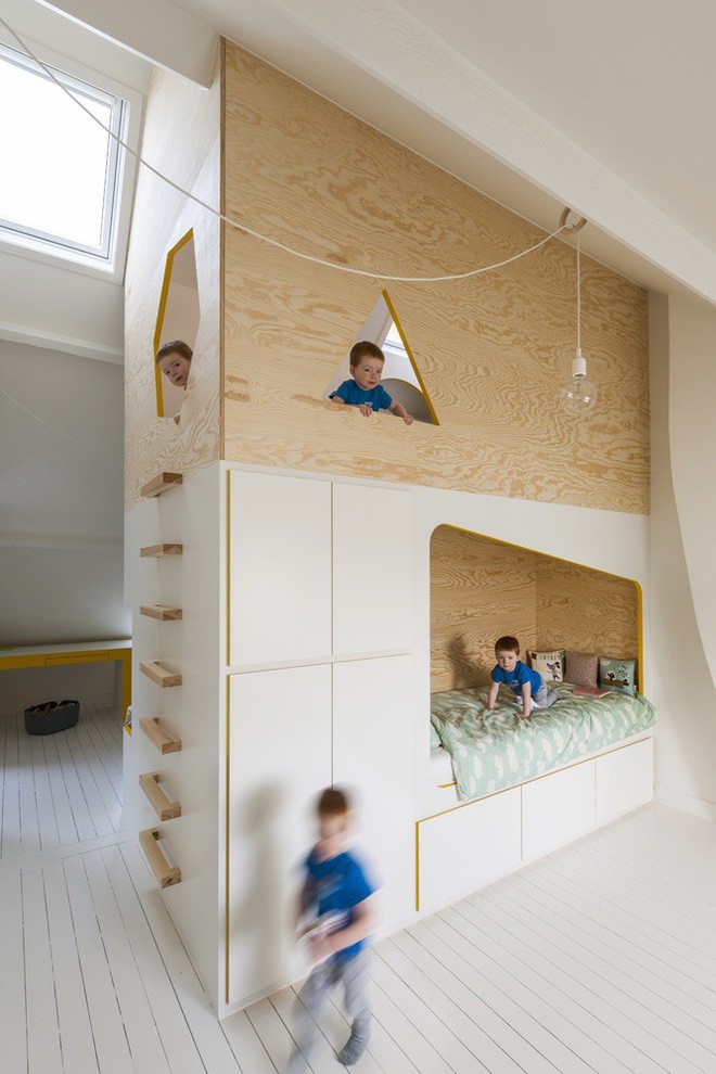 Với phòng ngủ nhỏ mà có võ thế này, bố mẹ hoàn toàn có thể yên tâm về nơi ngủ, chỗ chơi cho trẻ - Ảnh 2.