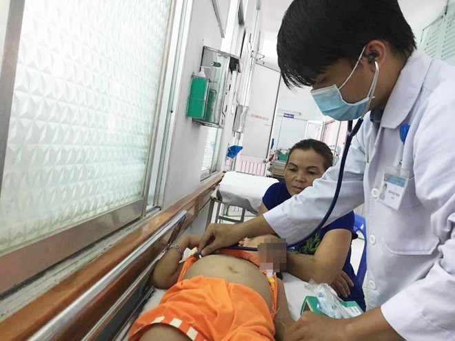 Thêm hai ca bệnh nhi phải cấp cứu tại TP.HCM vì sốt rét - Ảnh 3. Thêm hai ca bệnh nhi phải cấp cứu tại TP.HCM vì sốt rét - Ảnh 3.