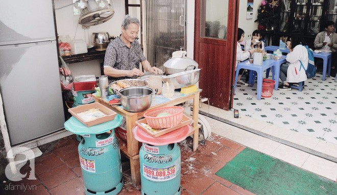4 quán bánh đúc nóng nhắc đến tên đã thấy ngon ở Hà Nội, nhân lúc trời lạnh bạn nên thử ngay - Ảnh 23.