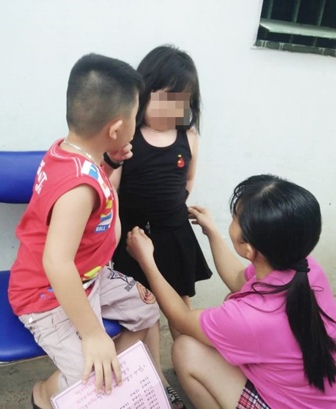 Bảo mẫu hành hạ trẻ dã man tại Sài Gòn: Đánh để dọa cho trẻ ăn nhiều hơn? - Ảnh 2.