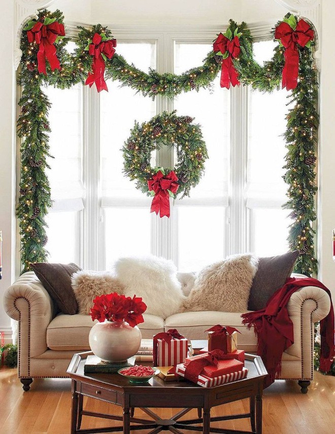 Mang không khí Giáng sinh đến từng khung cửa sổ nhà bạn với hàng loạt ý tưởng trang trí sáng tạo - Ảnh 1.