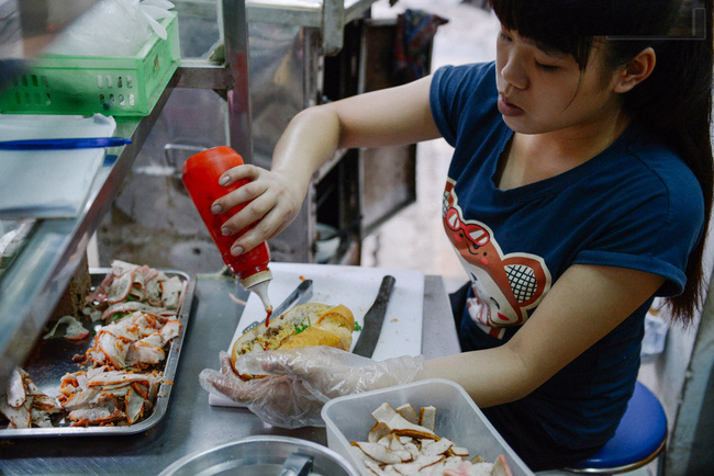 7 quán bánh mì bình dân mà ngon tê lưỡi của Hà Nội - Ảnh 21.