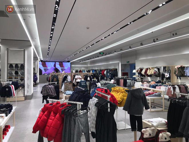 HOT: Tận mắt ngắm trọn 3 tầng của store Zara Hà Nội, to và sáng nhất phố Bà Triệu - Ảnh 13.