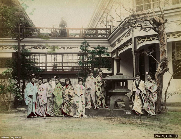 Cuộc sống của các cô gái bán hoa Nhật Bản thời xưa, phải giam mình trong lồng gỗ ở khu nhà thổ rộng 81.000m2 - Ảnh 14.
