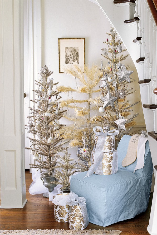 17 ý tưởng trang trí cây thông Noel mini đẹp, độc, lạ dành riêng cho nhà nhỏ  - Ảnh 13.