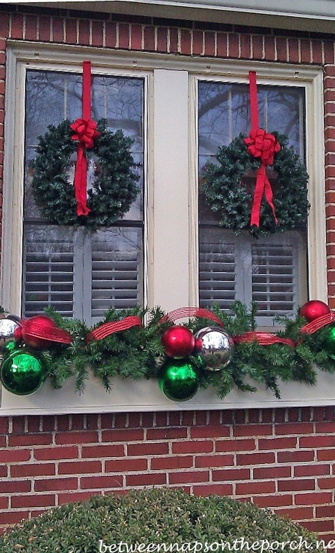 Mang không khí Giáng sinh đến từng khung cửa sổ nhà bạn với hàng loạt ý tưởng trang trí sáng tạo - Ảnh 15.