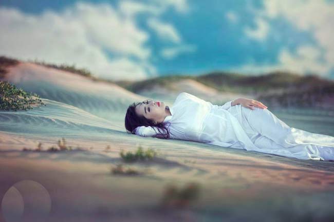 Hot girl Việt ở nhà khác “một trời một vực” khi lên đồ - Ảnh 16. Hot girl Việt ở nhà khác “một trời một vực” khi lên đồ - Ảnh 16.
