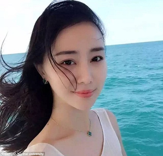 Trường đại học chỉ tuyển giảng viên xinh như hotgirl ở Trung Quốc - Ảnh 6.