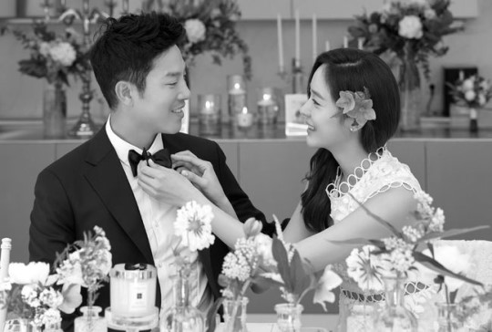 “Nữ hoàng tuyết” Sung Yuri âm thầm kết hôn cùng bạn trai sau 4 năm hẹn hò - Ảnh 3.