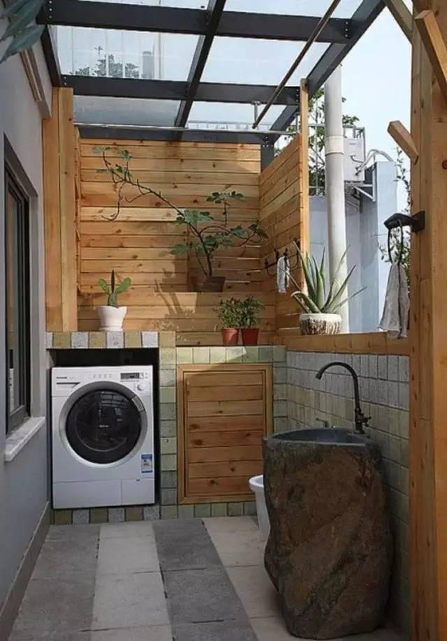 Ban c&ocirc;ng - vị tr&iacute; v&agrave;ng để bố tr&iacute; m&aacute;y giặt cho nh&agrave; chật - Ảnh 3.