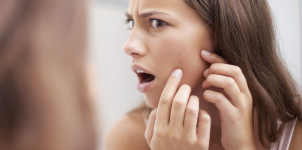 5 dấu hiệu nhận biết làn da đang ngày càng xấu đi do căng thẳng quá mức gây ra - Ảnh 3.