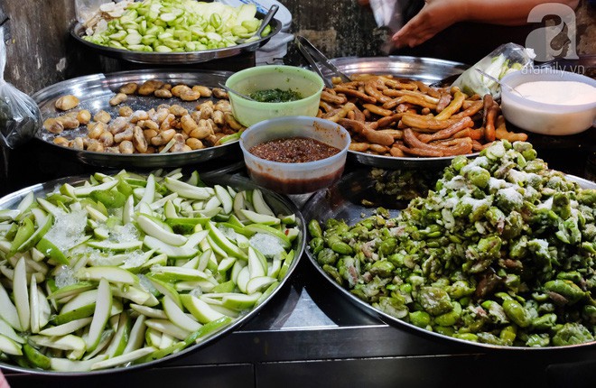 Những món ăn đường phố chỉ nhìn thôi đã ứa nước miếng thèm thuồng của Campuchia - Ảnh 12.