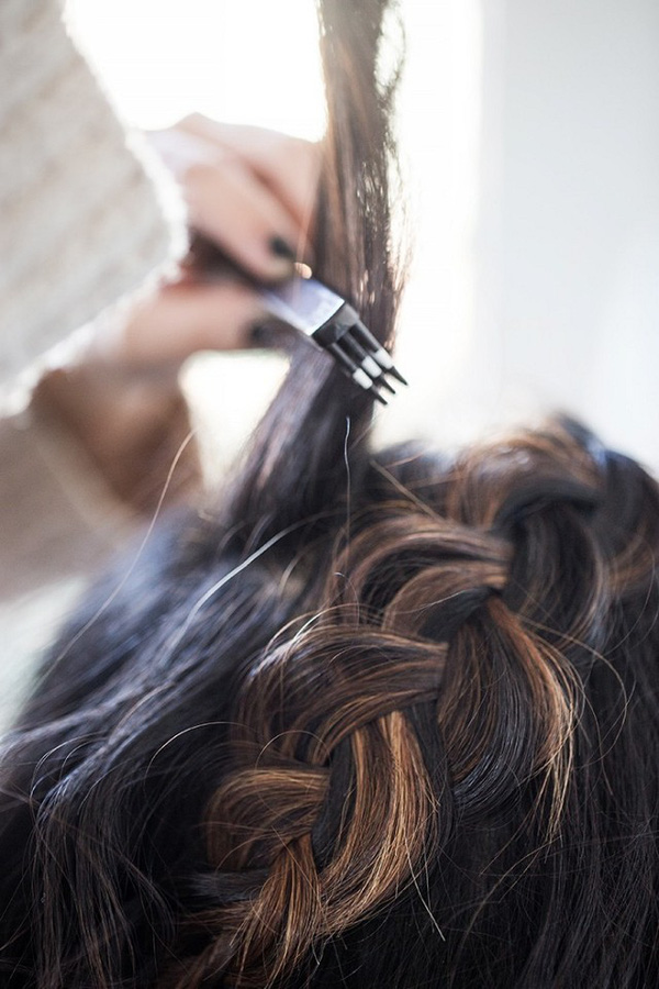 Làm điệu với 3 kiểu tết cực đơn giản dành cho các nàng tóc ngắn - Ảnh 21.