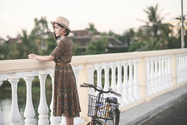 2 MV lên đồ đẹp miễn chê của quý cô vintage Bích Phương có khiến bạn muốn bắt chước? - Ảnh 23.