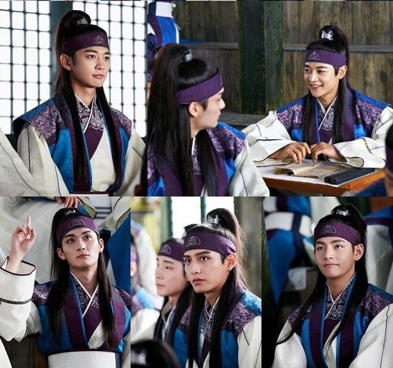 Hoàng đế nổi loạn của Hoa kiếm Hwarang tỏ tình với Go Ara, thách thức Park Seo Joon - Ảnh 4.