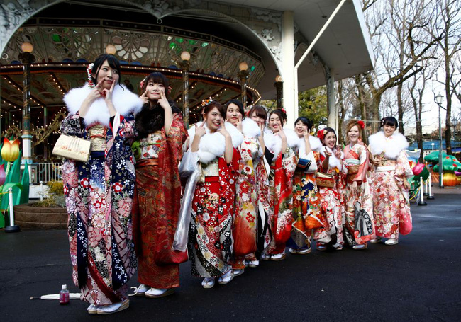 Các cô gái Nhật Bản xinh đẹp trong lễ trưởng thành - Ảnh 4.