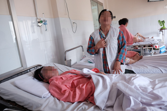 Vụ tạt axit ở Đồng Nai: Cô gái mâu thuẫn trực tiếp với người tạt axit có nguy cơ bị mù - Ảnh 7.