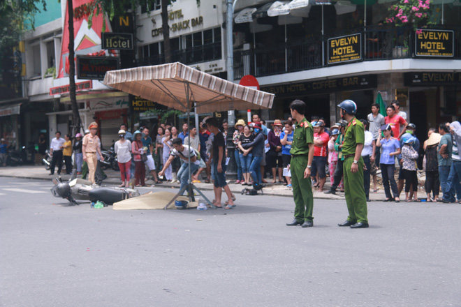 Tai nạn liên hoàn giữa trung tâm Đà Nẵng, 3 người thương vong - Ảnh 4.