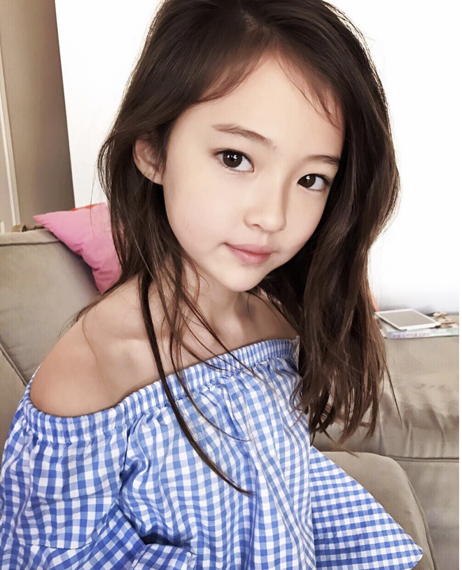 Bé gái Hàn lai Mỹ, mẫu ruột của thương hiệu thời trang đình đám Zara Kids là ai? - Ảnh 9. Bé gái Hàn lai Mỹ, mẫu ruột của thương hiệu thời trang đình đám Zara Kids là ai? - Ảnh 9.