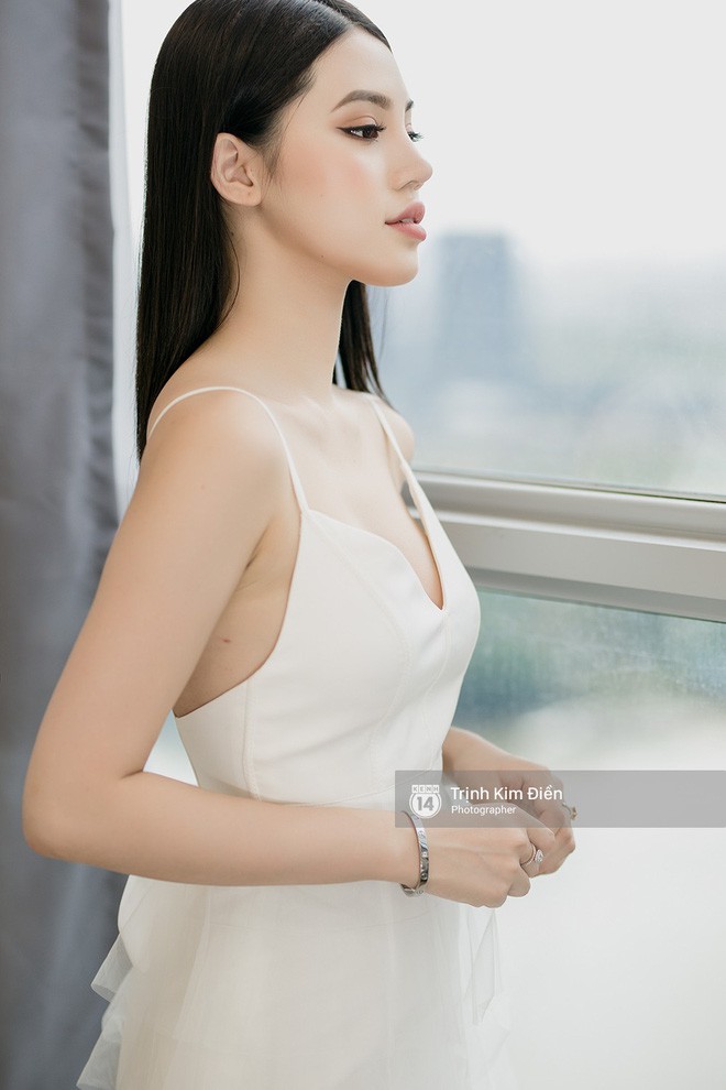 Chuyện ít biết về Jolie Nguyễn - Hoa hậu duy nhất nằm trong hội Rich Kids of Vietnam - Ảnh 4.