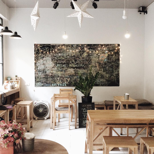 5 quán cà phê náu trong tập thể cũ tưởng không xinh mà xinh không tưởng ở Hà Nội - Ảnh 25.