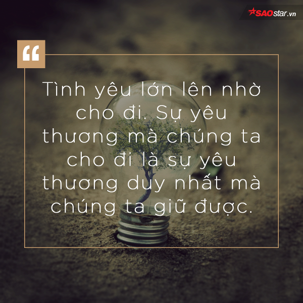 5 gói mì, 10 quả trứng và câu chuyện đầy tử tế giữa bà cụ bán rong với anh chàng đi ô tô ở Hà Nội - Ảnh 5.