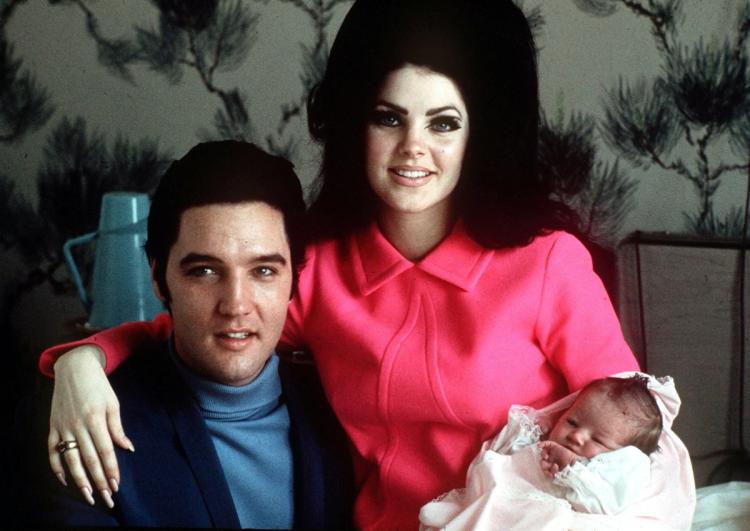 Sau hơn 4 thập kỷ, vợ cũ của ông vua Rock&Roll Elvis Presley tiết lộ lý do  bà quyết định ly hôn