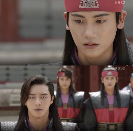 Hoa kiếm Hwarang: Học chữ chưa được bao lâu mà Park Seo Joon đã dám tự xưng Hoàng đế - Ảnh 6.