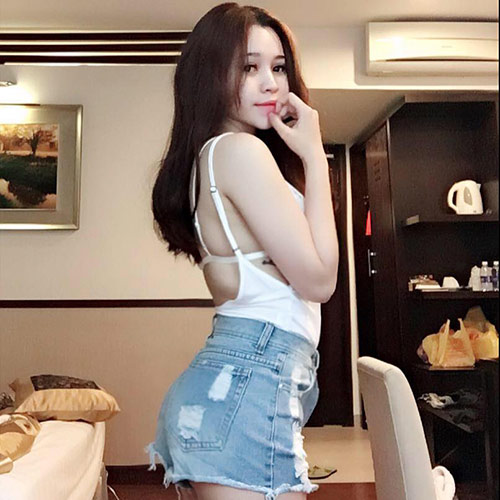 Chàng 130kg có bạn gái chuẩn hot girl dịp Valentine, FA “phát hờn” - Ảnh 2.