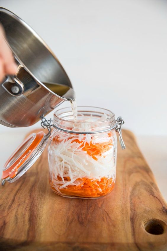 Bạn cũng có thể tự làm hũ cà rốt, củ cải muối chua ngon quên sầu chỉ bằng vài bước cực đơn giản - Ảnh 7.
