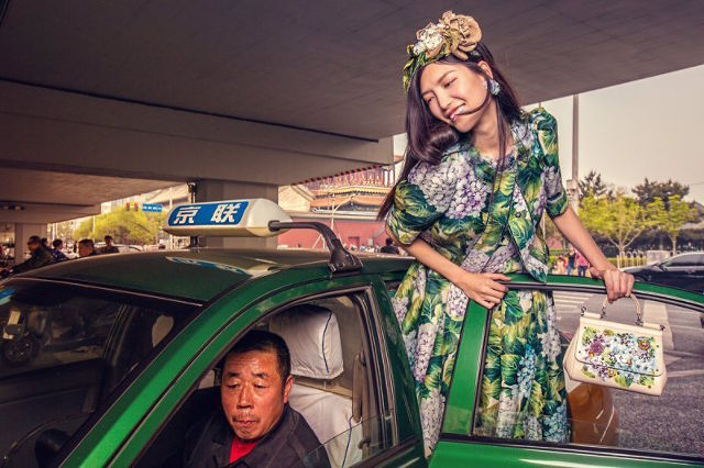 Dolce & Gabbana bị cư dân Trung Quốc chỉ trích vì bôi xấu hình ảnh quốc gia qua loạt hình mới nhất - Ảnh 7.