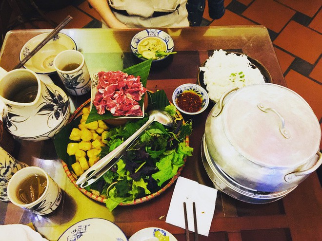 6 quán ăn phù hợp để nhóm đông người tụ tập trong ngày lạnh ở Hà Nội - Ảnh 18.