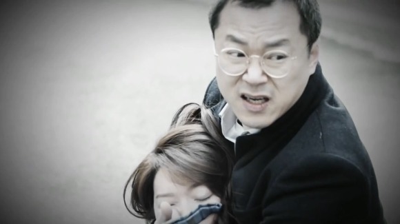 Chiêu dằn mặt tình địch cướp chồng siêu kinh điển của nàng cáo Shin Min Ah - Ảnh 9.
