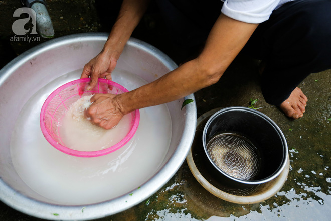 Vợ sinh con rồi bỏ đi biệt tích, ông mù chăm con ngây dại mấy chục năm, giờ thêm cả cháu ngoại chửa hoang - Ảnh 10.