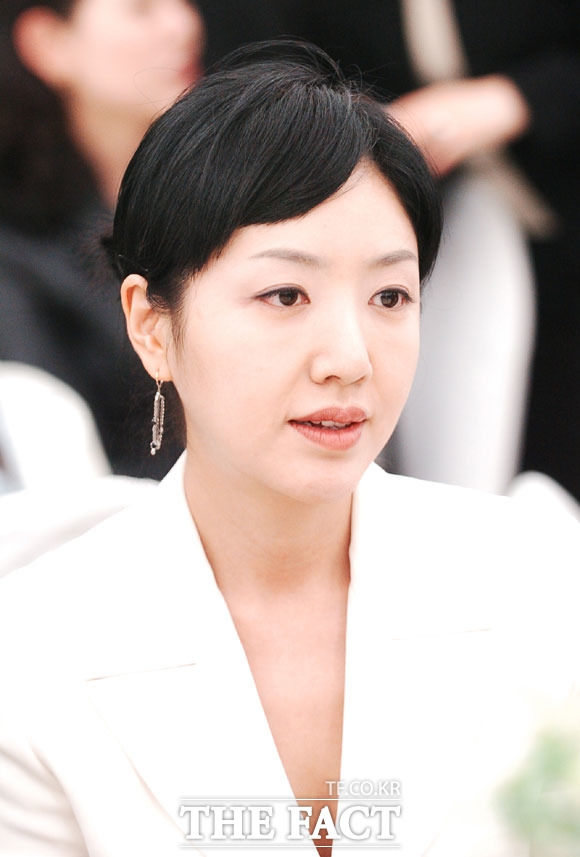 Dàn sao Nàng Dae Jang Geum sau 14 năm: Người vai chính viên mãn, kẻ vai phụ lận đận chưa thể tỏa sáng - Ảnh 9.