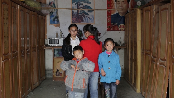 Trung Quốc: Hành trình tìm lại cha mẹ đẻ của những bé gái ngoài kế hoạch - Ảnh 10.