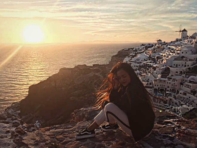 Santorini - Hòn đảo đẹp như thiên đường mà bạn nhất định phải dành tiền để đến một lần trong đời - Ảnh 10.