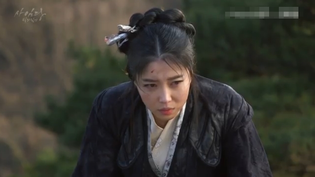 Song Seung Hun sẽ ước kiếp sau mình bớt... đẹp khi chứng kiến lòng ghen tuông kinh khủng của người đàn bà này - Ảnh 6.