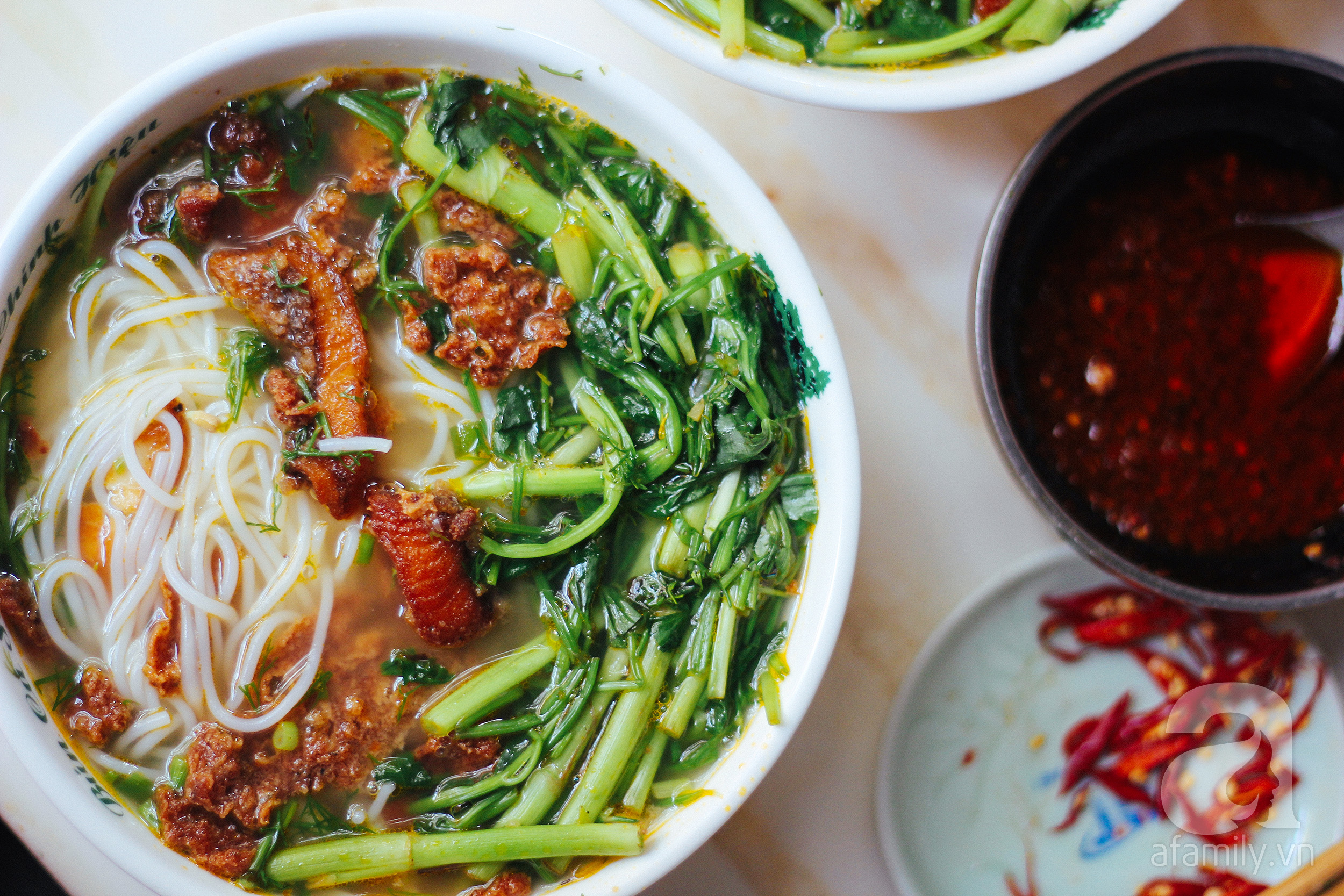 5 quán bún cá ở Hà Nội ngon đến mức, ăn một lần là mê ngay tắp lự - Ảnh 11. 5 quán bún cá ở Hà Nội ngon đến mức, ăn một lần là mê ngay tắp lự - Ảnh 11.